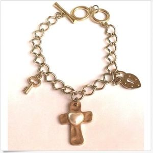 Antique Gold Pearl Cross Charm Bracelet Lock Key